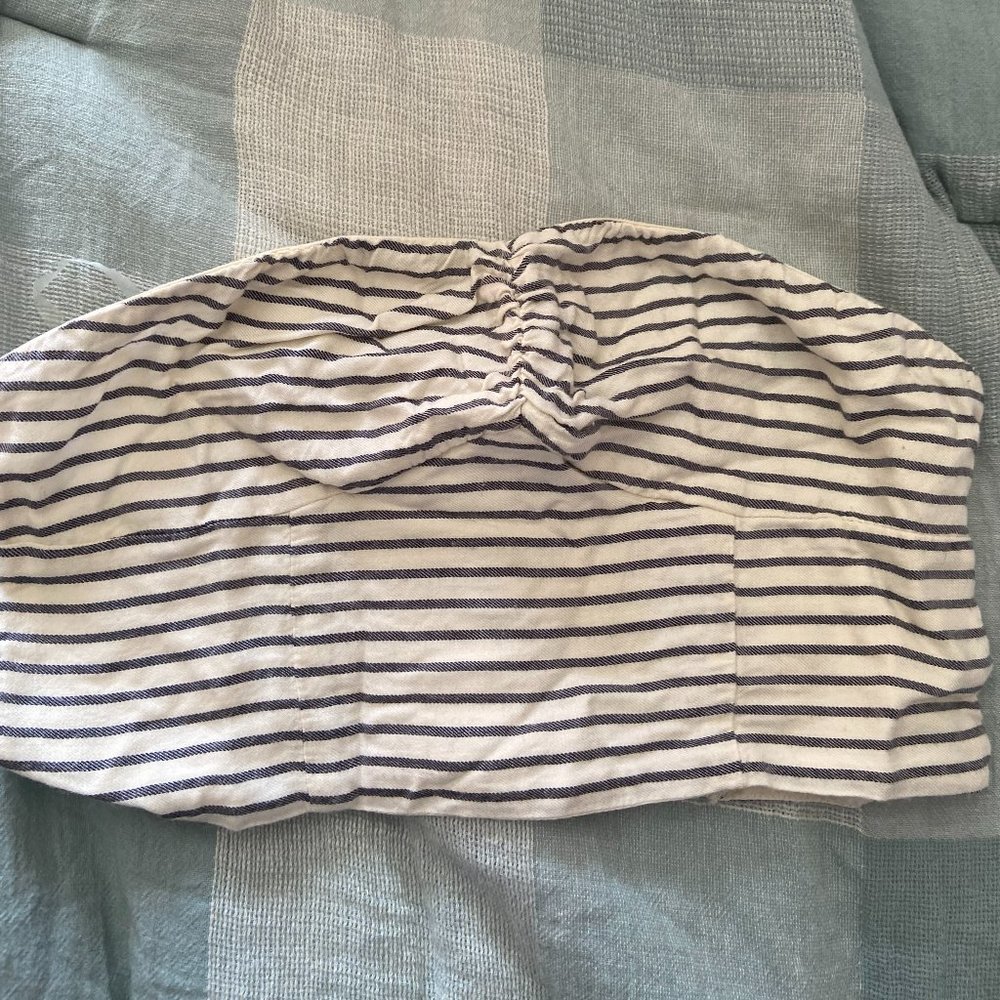 American Eagle Strapless top XS